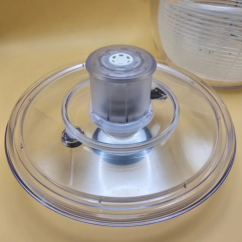 OXO‎ Good Grips Salad Spinner Large Clear White Black
